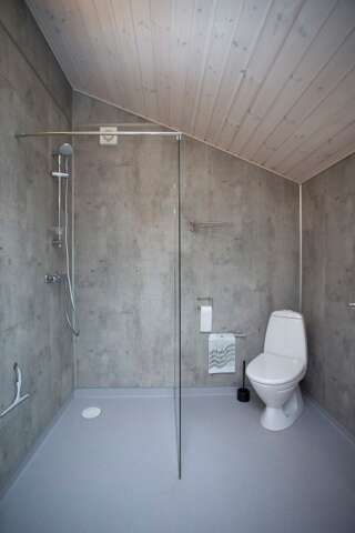 Toilet & bruseniche